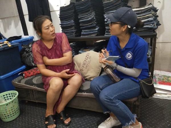 2018.7.15—服装店—队员调查采访_副本.jpg