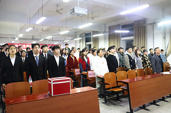 654b7839f989910c_副本.jpg