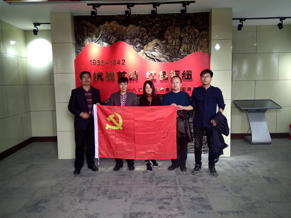 图片2_副本.jpg