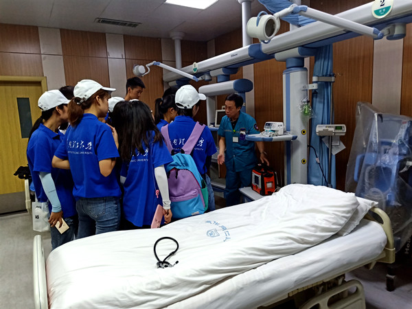 除颤仪的学习 鲁宇_副本.jpg