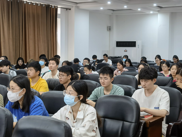 端正学风建设 形成优良学风班风_副本.png